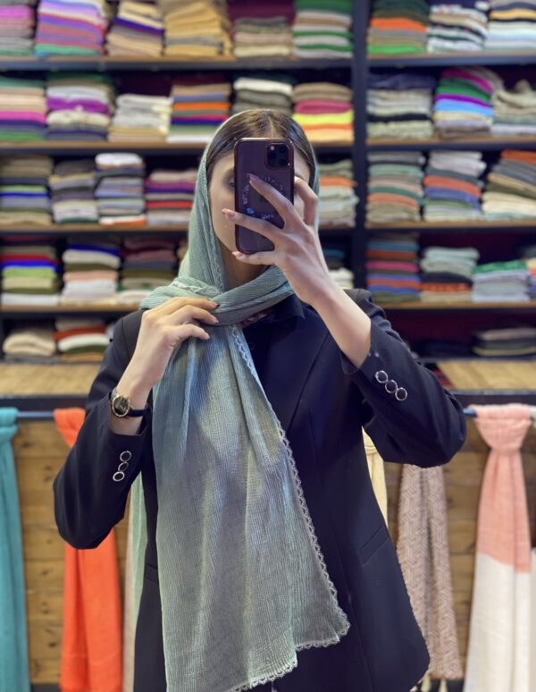شال نخ حریر